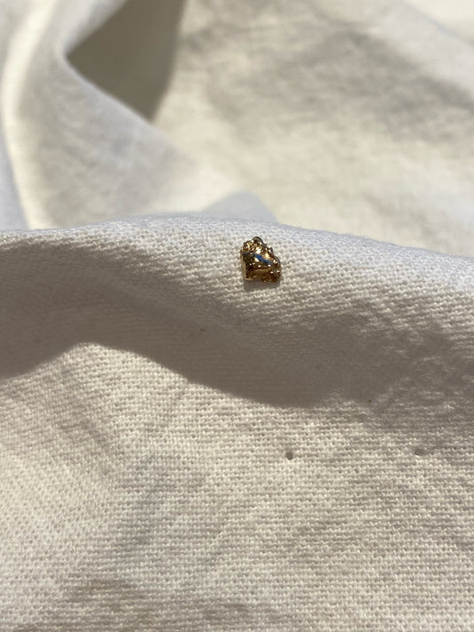 Crispy earstud (biggie/piece)