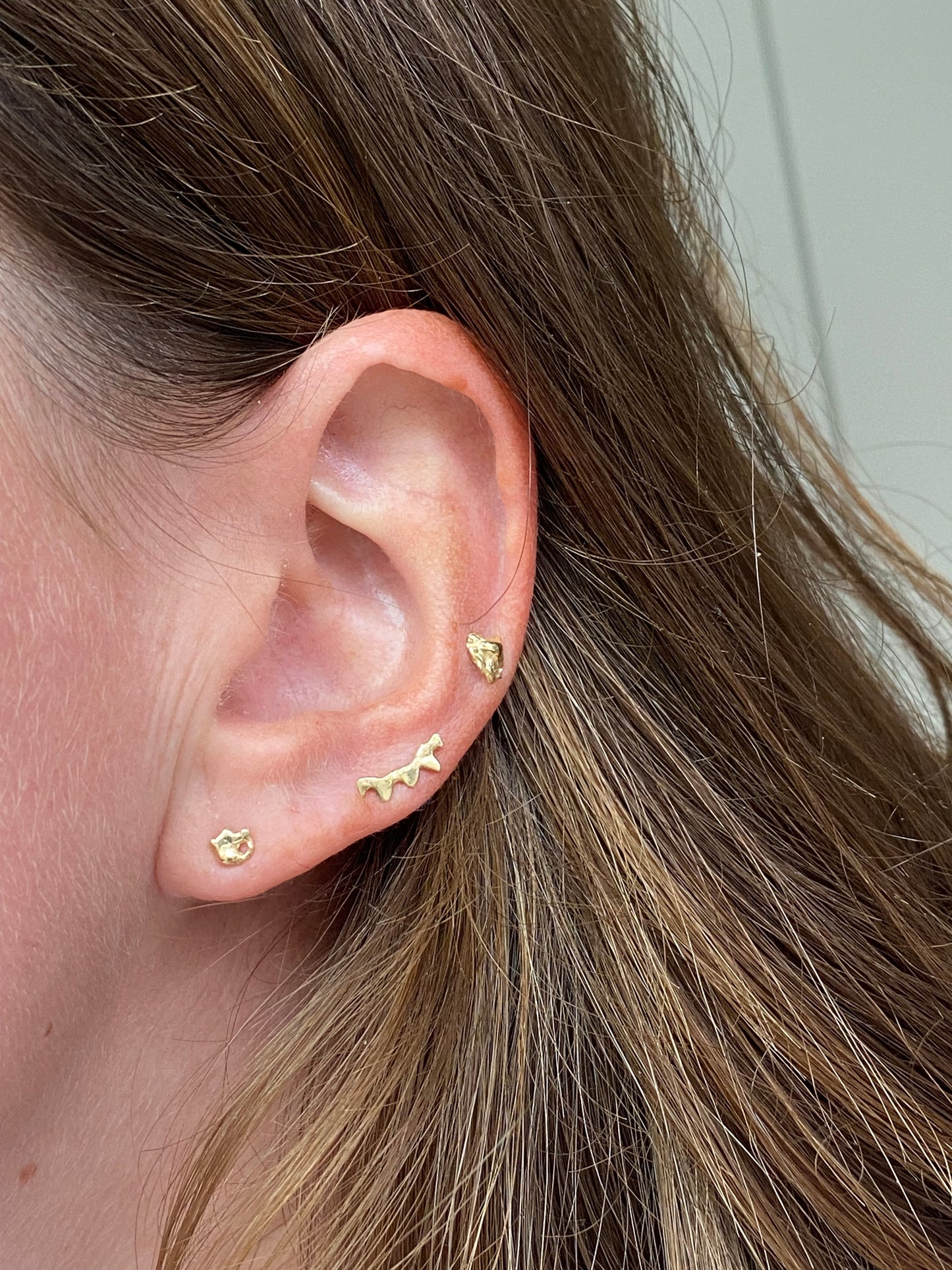Shark teeth party earstud