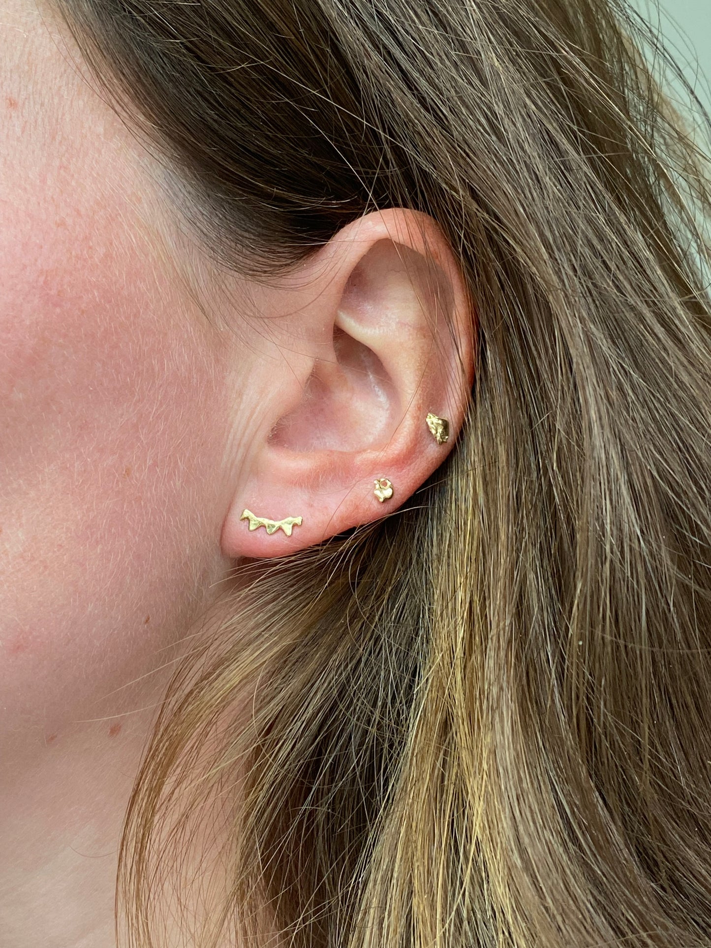 Shark teeth party earstud